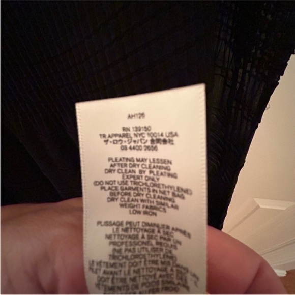 The Row Tanya Plisse Dress - Picture 8 of 9